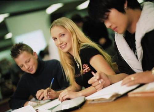 加拿大留學(xué)