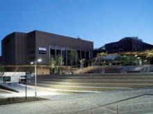 英國(guó)埃克塞特大學(xué)院校簡(jiǎn)介地理位置校園環(huán)境聲譽(yù)詳解