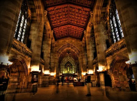 盤(pán)點(diǎn)全球最像哈利波特中魔法學(xué)?；舾裎执某潜さ?6所大學(xué)