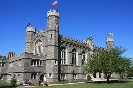 盤(pán)點(diǎn)全球最像哈利波特中魔法學(xué)校霍格沃茨城堡的16所大學(xué)